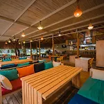 Ξενοδοχείο Sugar Club 3*