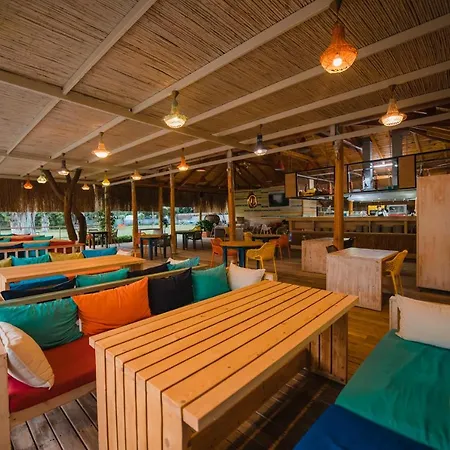 酒店 糖果海滩俱乐部酒店 3*