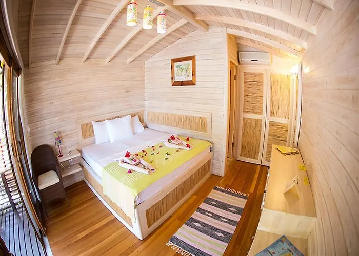 Sugar Club Szálloda 3*