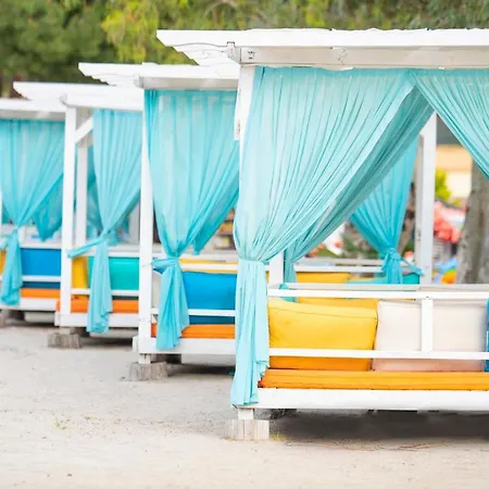 酒店 糖果海滩俱乐部酒店 3*