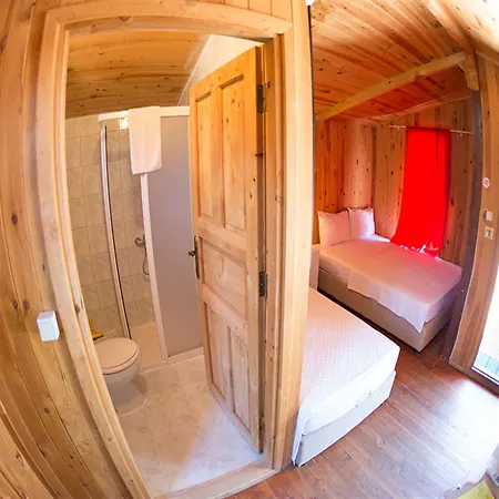 Sugar Club Hotell 3*