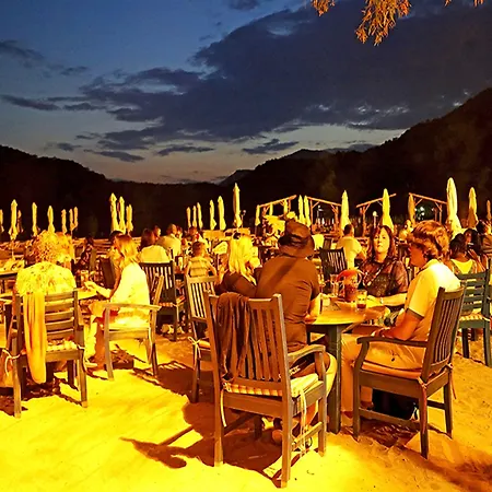 糖果海滩俱乐部酒店