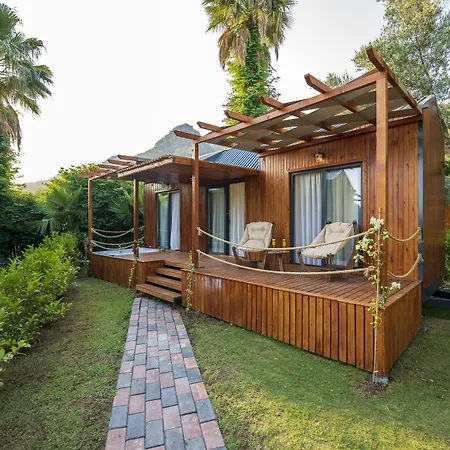 糖果海滩俱乐部酒店 3*