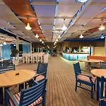 Sugar Club 3*